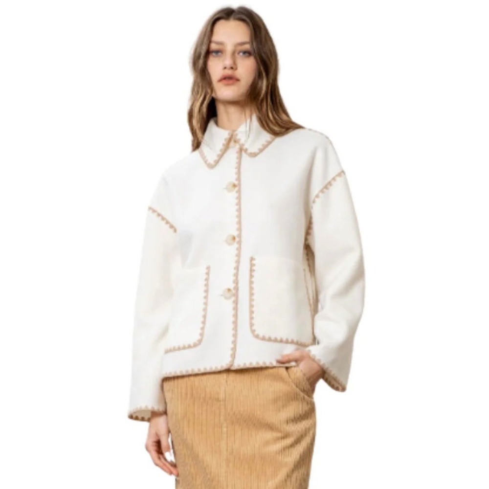 Moon River Button Front Chain Stitched Jacket Womens in Ivory Size M